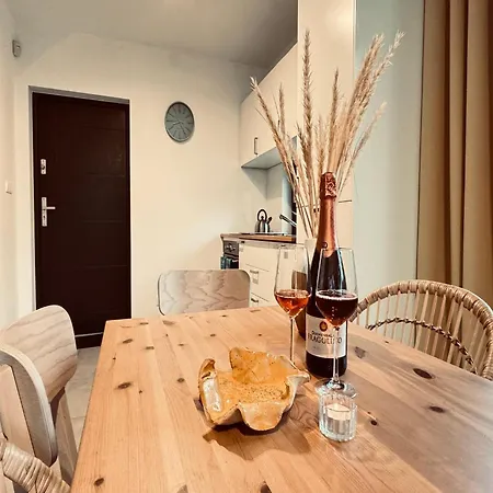 Home, Sea, Jacuzzi, For 5 People *