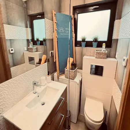 Home, Sea, Jacuzzi, For 5 People